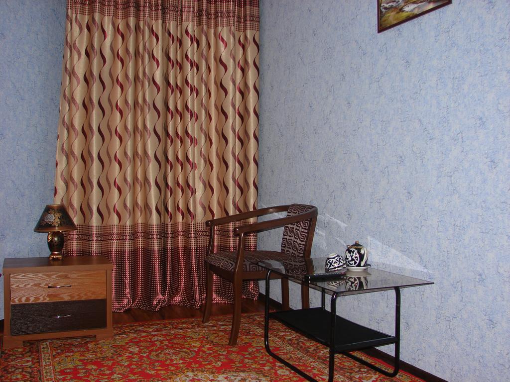 Hotel Avesto Tashkent Esterno foto